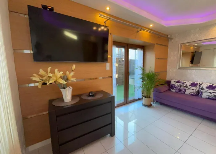 Apartment Asenata Apartament 46M2 Z Wanna